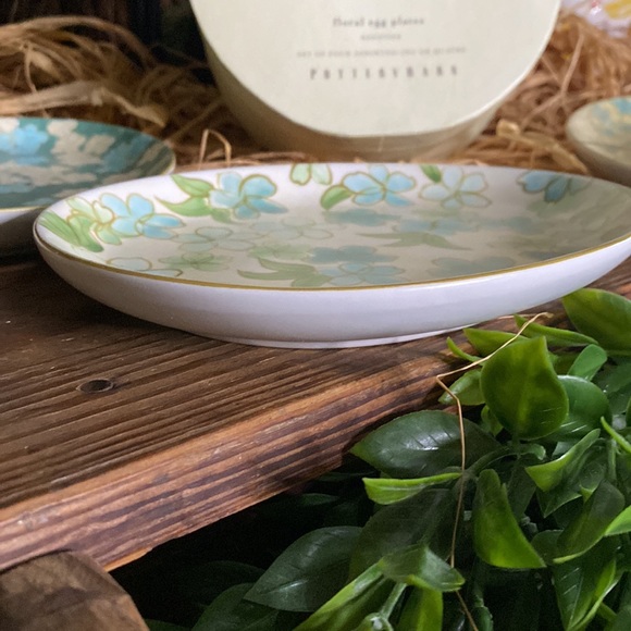 Pottery Barn Happy Easter Floral Egg Shaped Brunch Luncheon Plate Set 🐣🐇 - Picture 11 of 17